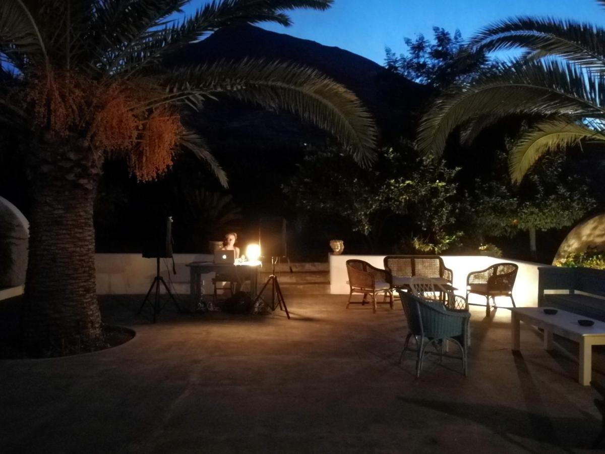 Casa Carlotta Bed & Breakfast Stromboli Exterior photo